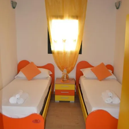 Apulia Maris فندق مبيت وإفطار *