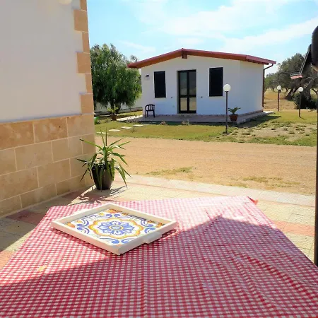 Apulia Maris فندق مبيت وإفطار *